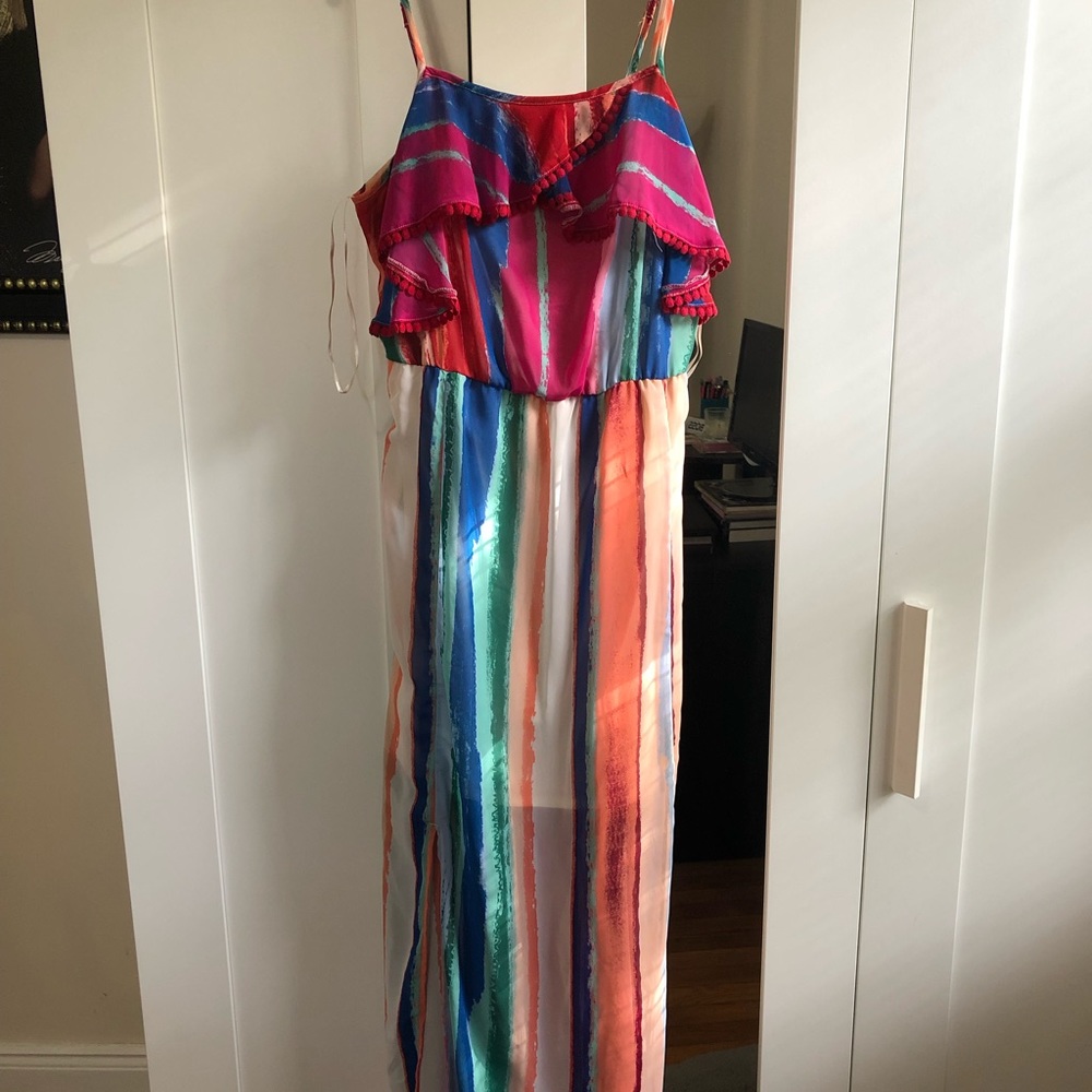 Multi striped Maxi dress from kohl’s. Worn once.
